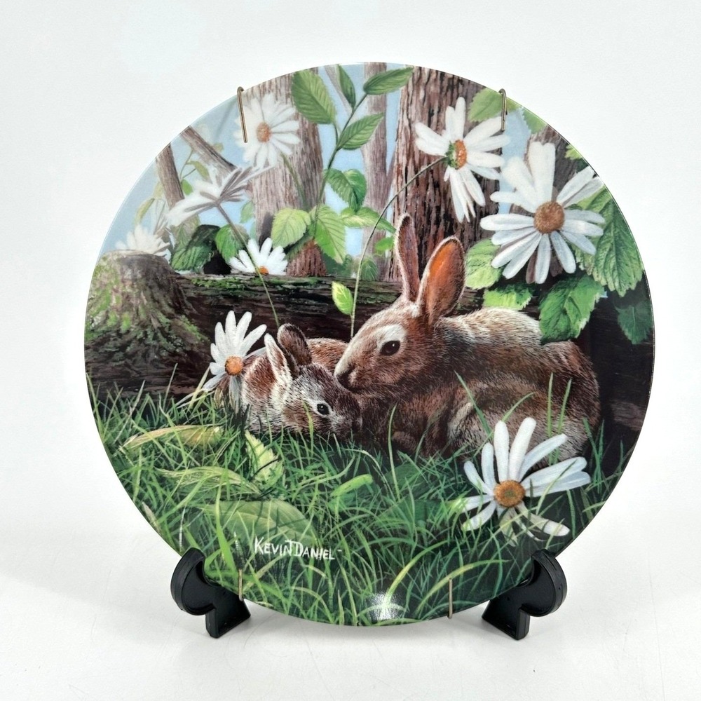Vintage Bunny Rabbit Decorative Plate Woodland Cottagecore Farmhouse Decor